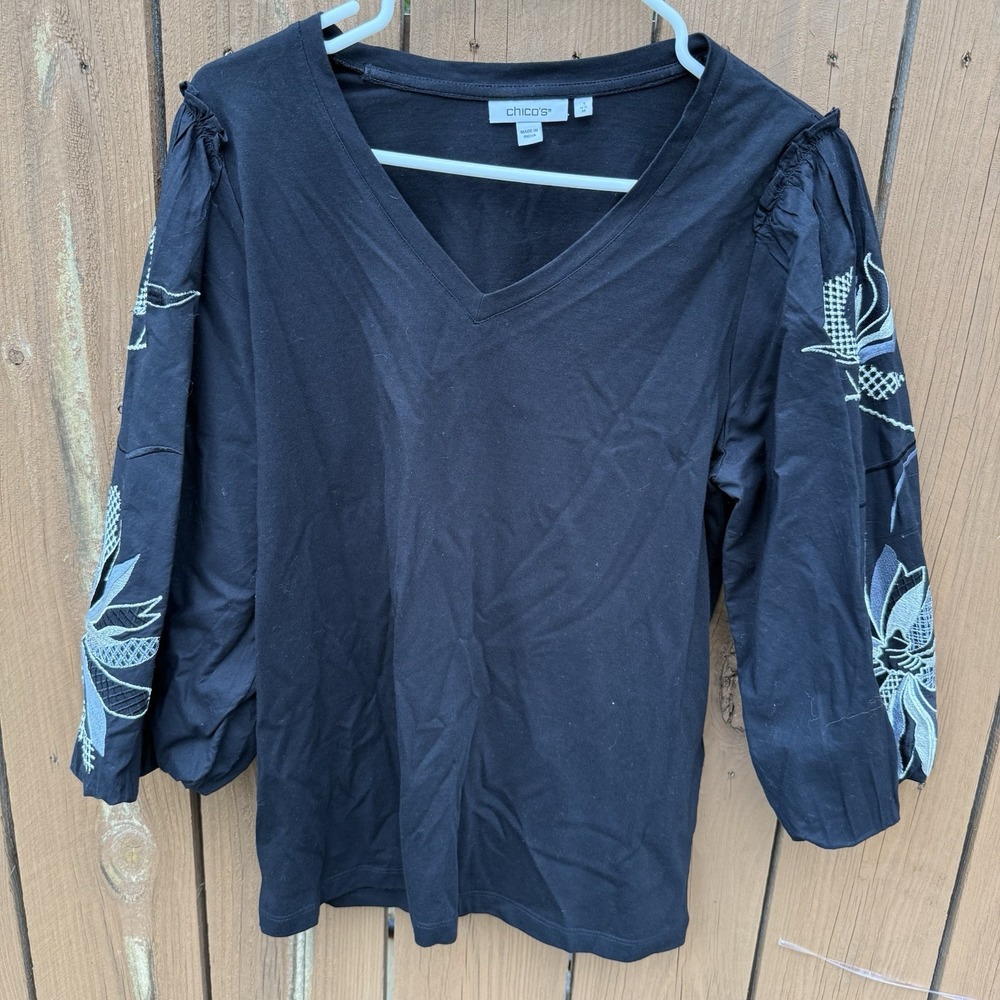 Chicos Size 1 Black Too Embroidered Balloon Sleeves‎